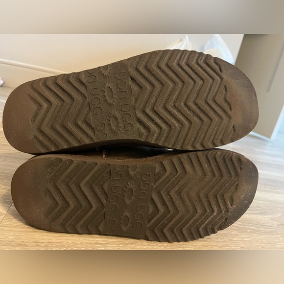 Ugg Tall Classic Chocolate Boot - Picture 2 of 3